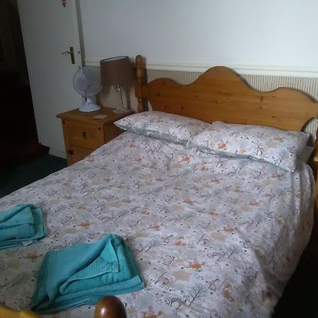 The Village Inn Bideford Extérieur photo