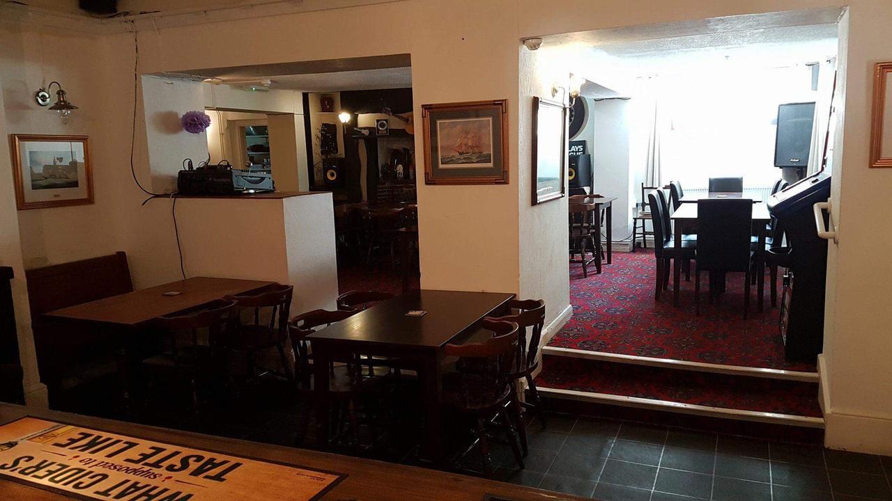 The Village Inn Bideford Extérieur photo